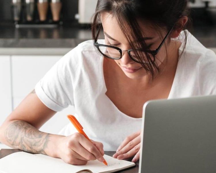 منابع نگارش محتوا